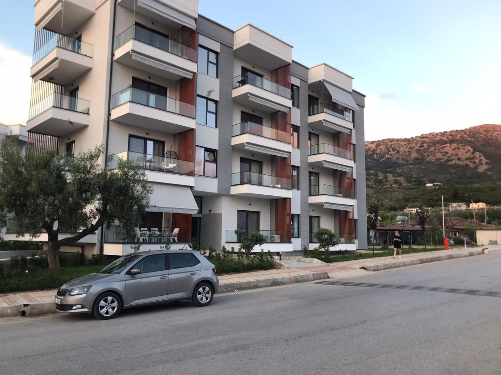 Bindi Apartment Himare Ngoại thất bức ảnh