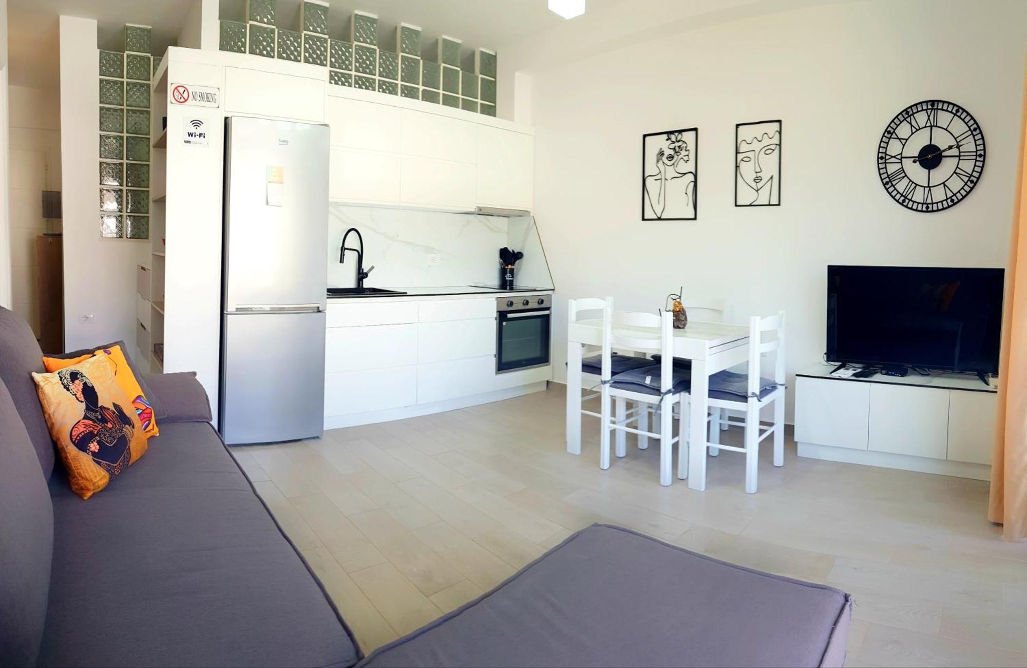 Bindi Apartment Himare Ngoại thất bức ảnh